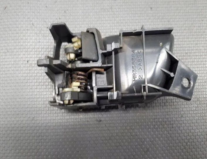 MITSUBISHI Space Wagon 3 generation (1998-2004) Right Rear Internal Opening Handle MR358384 27202354
