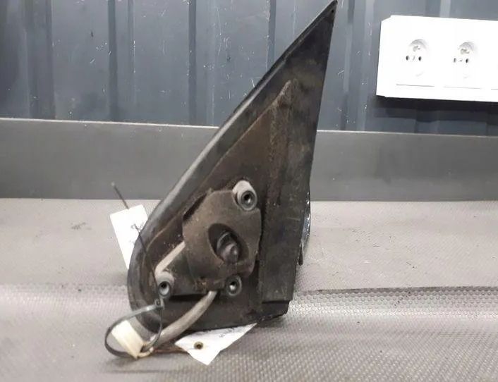 SUZUKI Swift 2 generation (1990-2004) Зеркало передней правой двери 27204134