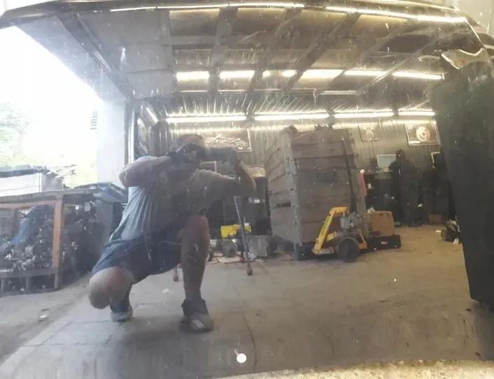 VOLKSWAGEN Touran 3 generation (2015-2023) Kapota Maska 27209075