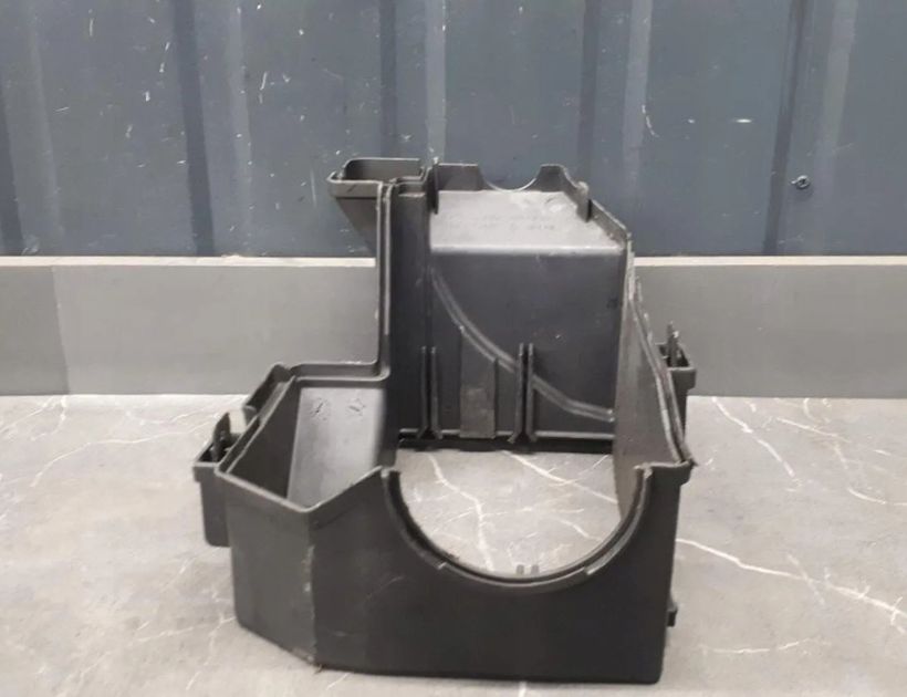 VOLVO XC70 2 generation (2000-2007) Kryt poistkovej skrinky 9452548 30131699