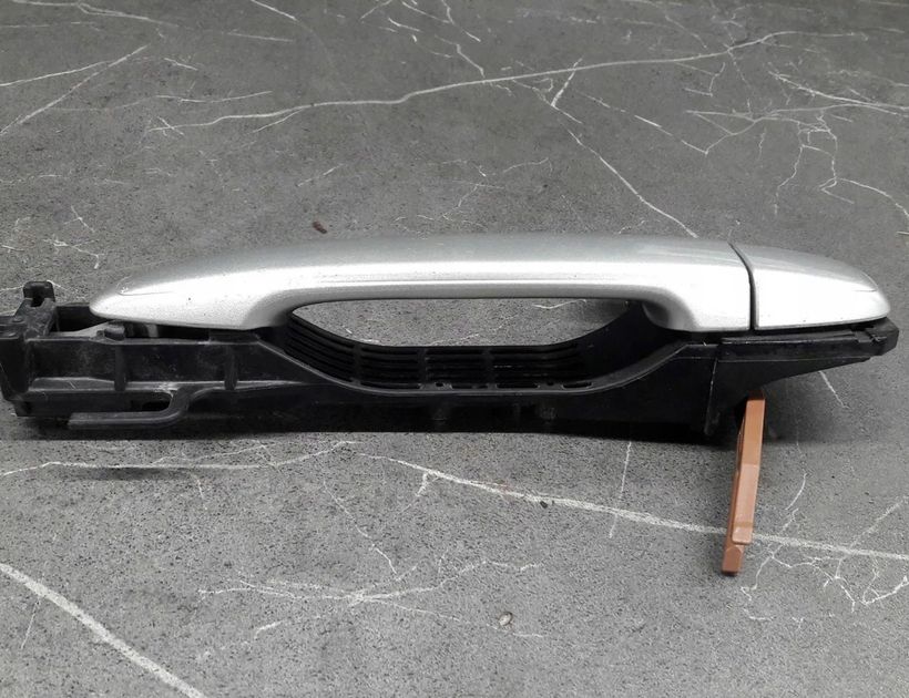 LEXUS GX 1 generation (2002-2009) Rear right door outer handle 30166094