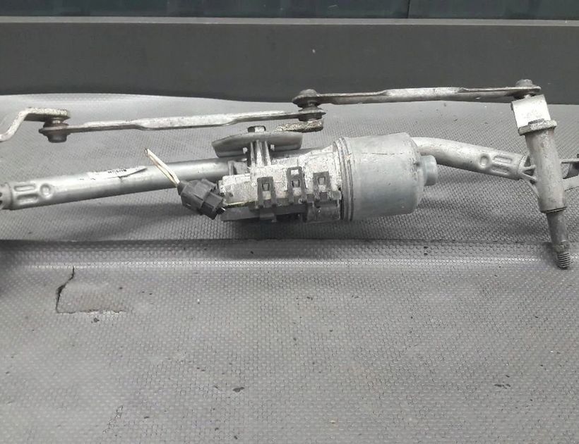 PEUGEOT 207 1 generation (2006-2009) Mechanizmus stierača predného čelného skla 3397020769 30169055