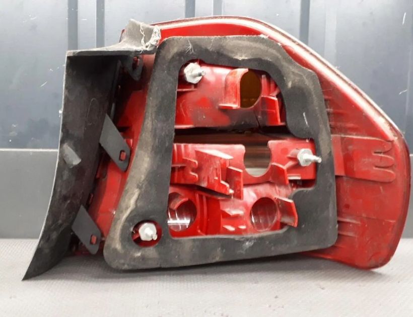 BMW 3 Series E90/E91/E92/E93 (2004-2013) Predný ľavý pravý svetlometový kit 6937457 30170133