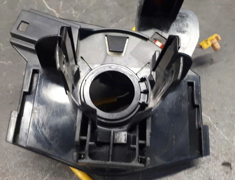 FORD Mondeo 3 generation (2000-2007) SRS переднего левого сиденья 6016833 30180728