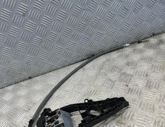 BMW X5 F15 (2013-2018) Rám vnútorného kľučky pravých zadných dverí 20803610,7381874 30503636