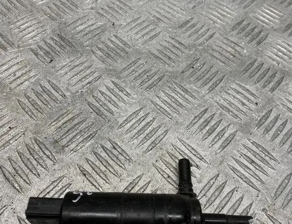 BMW X3 F25 (2010-2017) Washer Tank Motor 7217792 30507004