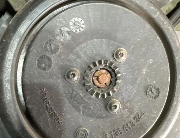 MERCEDES-BENZ E-Class W212/S212/C207/A207 (2009-2016) Engine Cooling Fan Radiator A2049060212 32746391