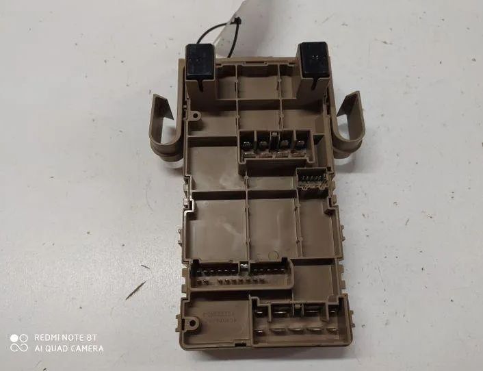 SUBARU Legacy 5 generation (2009-2015) Блок предохранителей 82201AJ000,011068,5137 27023557