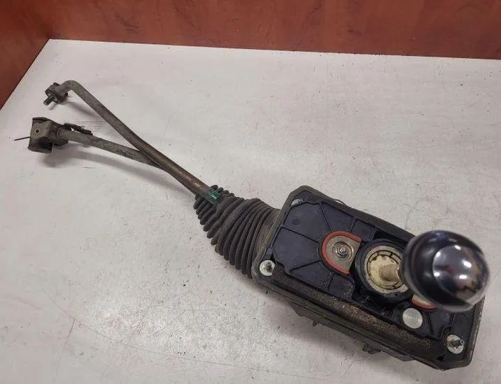 SKODA Superb 1 generation (2001-2008) Gear Shifting Mechanism 4B0711025F,8D0711025AM 27063012