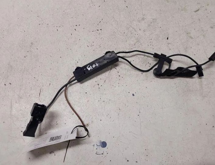 MERCEDES-BENZ E-Class W212/S212/C207/A207 (2009-2016) Антенный модуль A2128704589 27078171