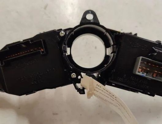 KIA Sorento 2 generation (2009-2021) Подрулевой переключатель 934102P630,934202P660,202009810 27087250