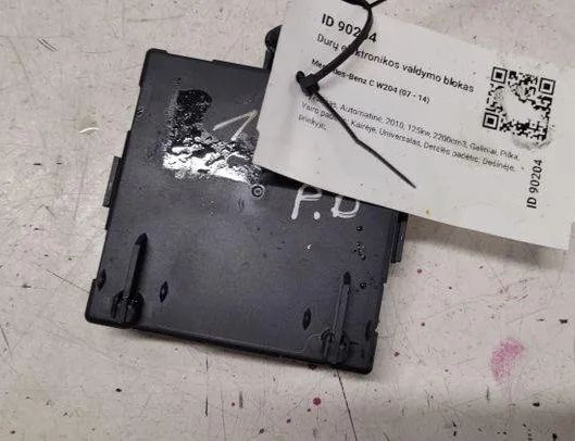 MERCEDES-BENZ C-Class W204/S204/C204 (2004-2015) Ovládacia jednotka pravých zadných dverí A2129004102,A2128203426,A2129028101 27089475
