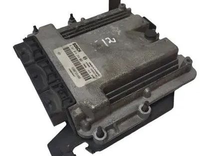 RENAULT Laguna 3 generation (2007-2015) Riadiaca jednotka motora 0281014354,8200726880,8200848407 27106044