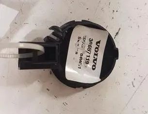 VOLVO V50 1 generation (2003-2012) Pravý predný dverový reproduktor 30657119 27109539