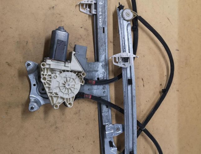 CITROËN Xsara Picasso 1 generation (1999-2010) Regulátor okna ľavých predných dverí 9700105128105 28622465