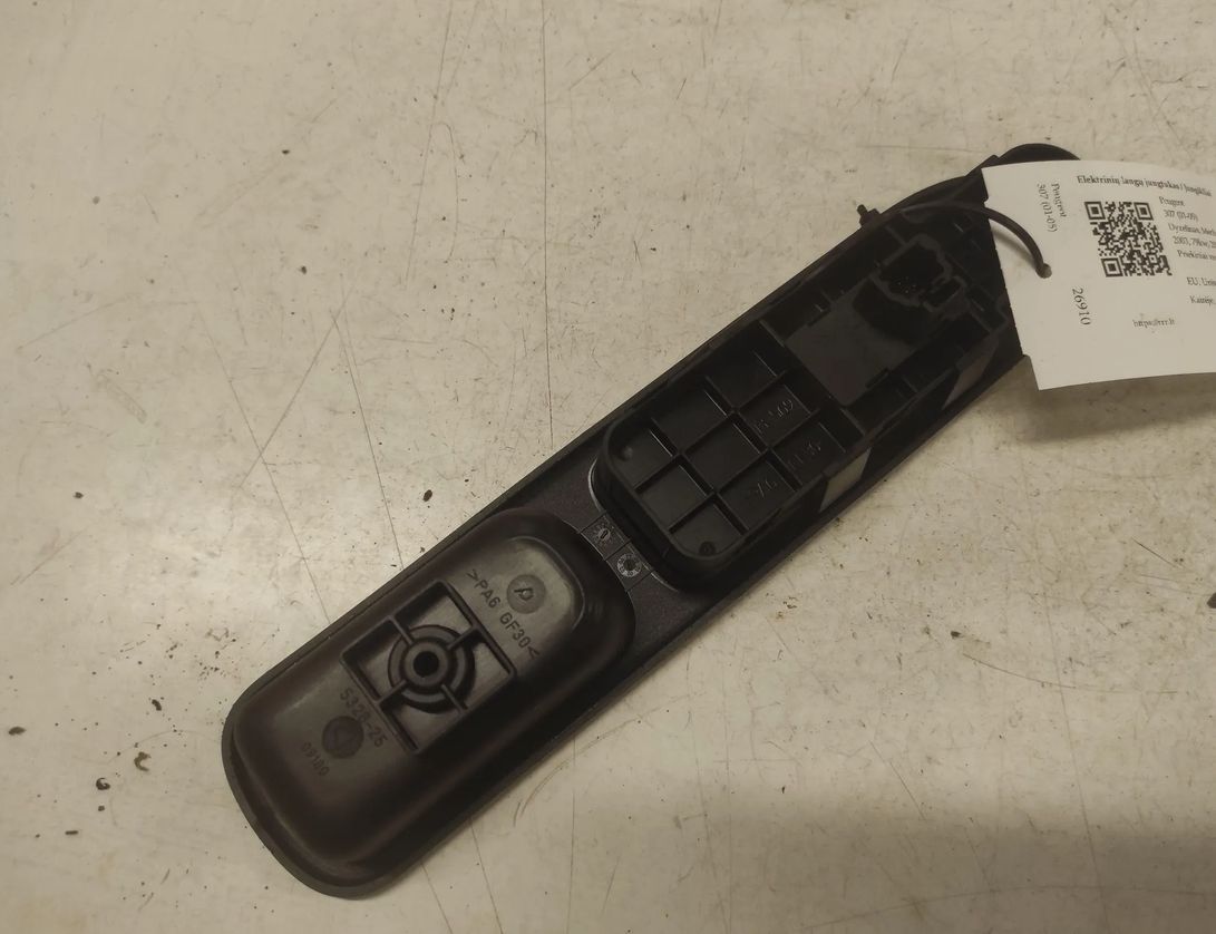 PEUGEOT 307 1 generation (2001-2008) Ovládače okien ľavých zadných dverí 96351625XT 28638883