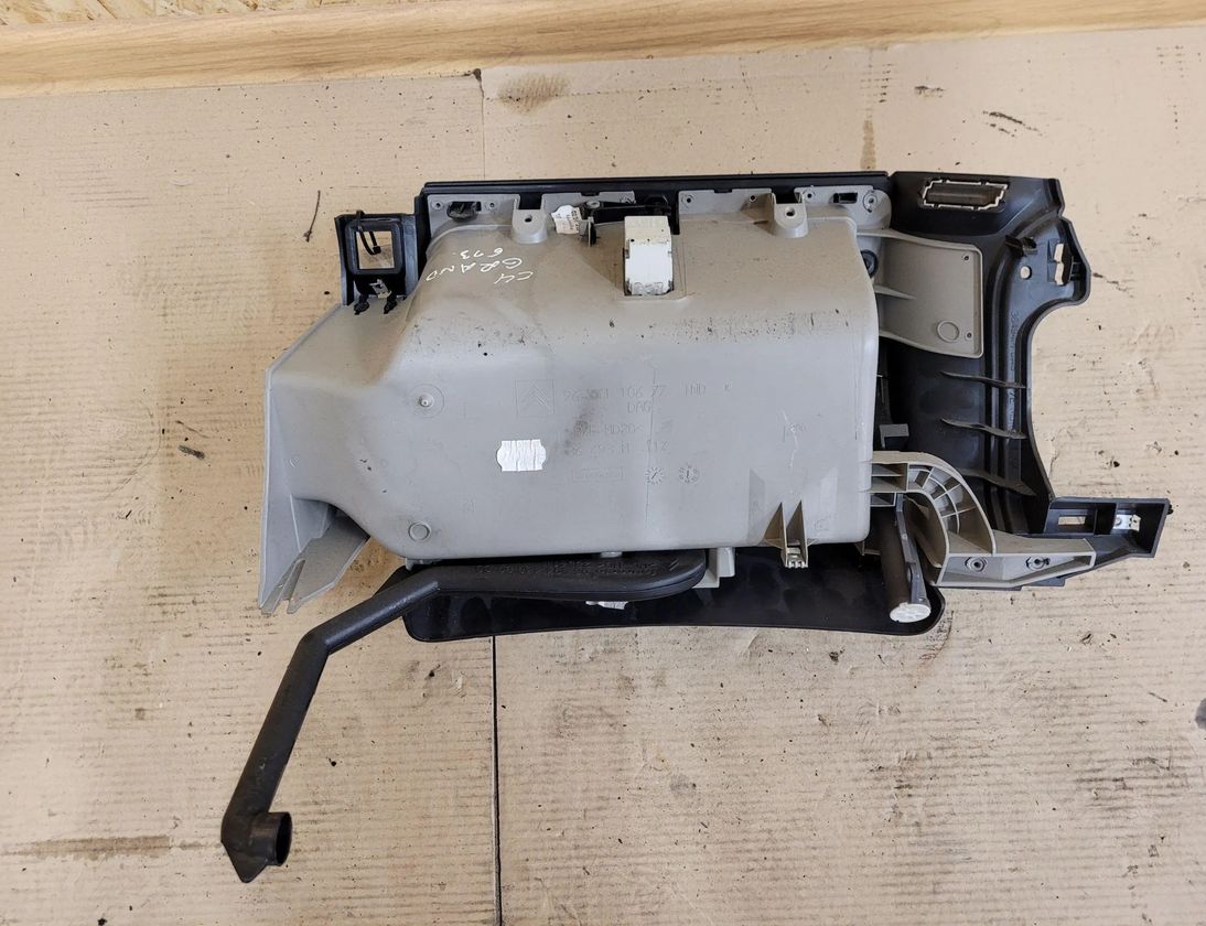 CITROËN C4 Picasso 1 generation (2006-2013) Glove Box 9654110677 28646660