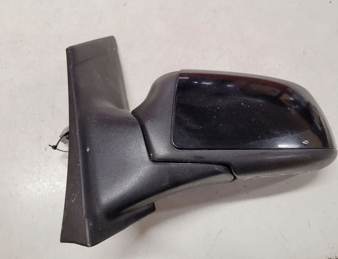 FORD Focus 2 generation (2004-2011) Ľavé krídlové zrkadlo 21986905 28649266