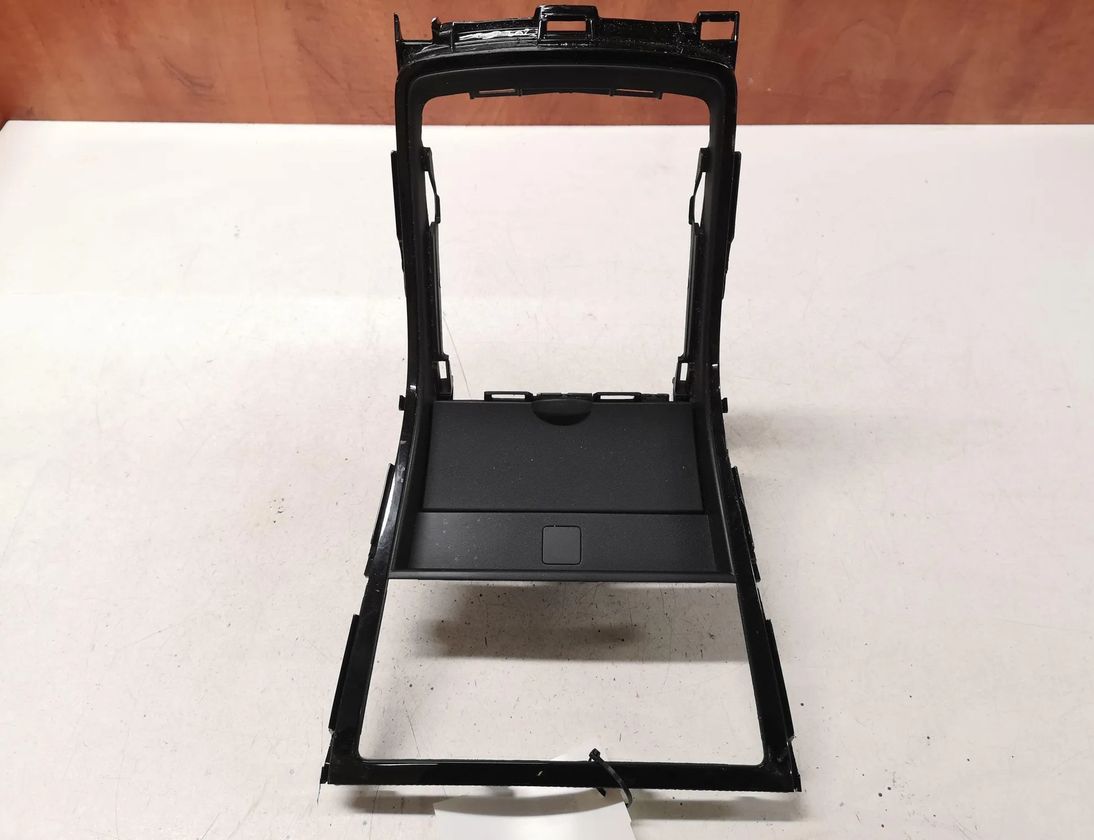 MAZDA 6 GH (2007-2013) Пепельница GDK164361 28678667