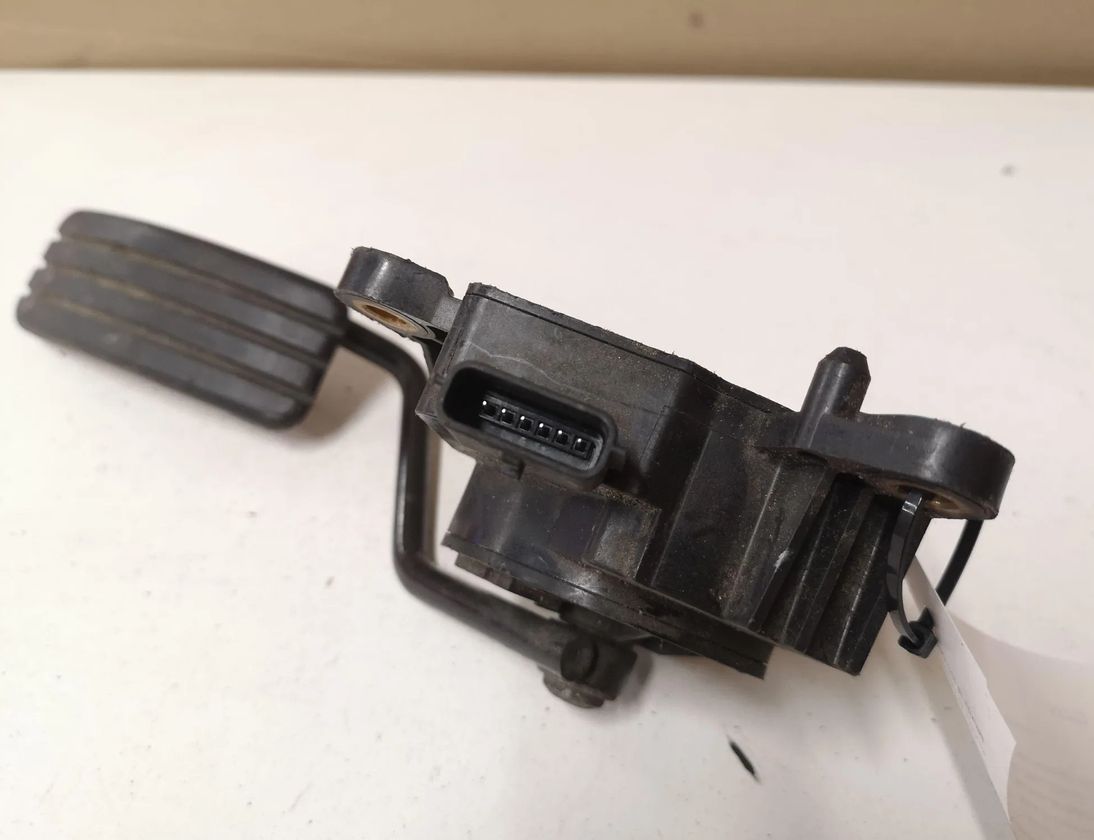 RENAULT Scenic 2 generation (2003-2010) Педаль газа 8200159645 28687848