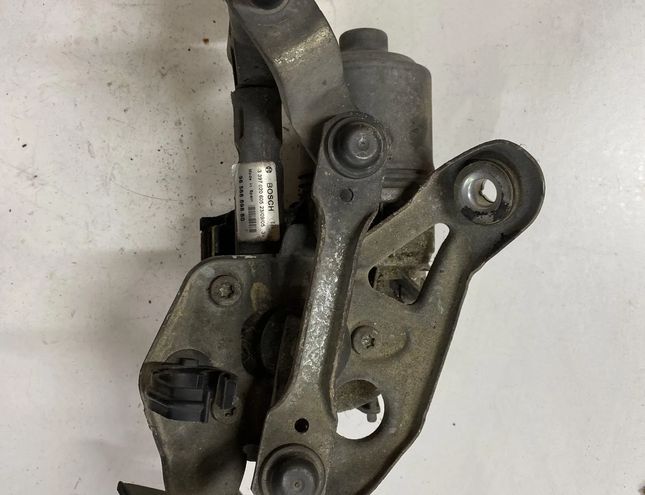 PEUGEOT 407 1 generation (2004-2010) Wiper motor 3397020605 28738302