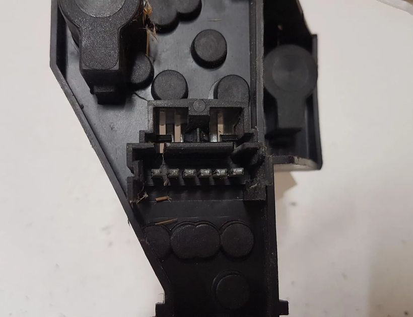 RENAULT Laguna 2 generation (2001-2007) Rear light contacts 2347 28755135