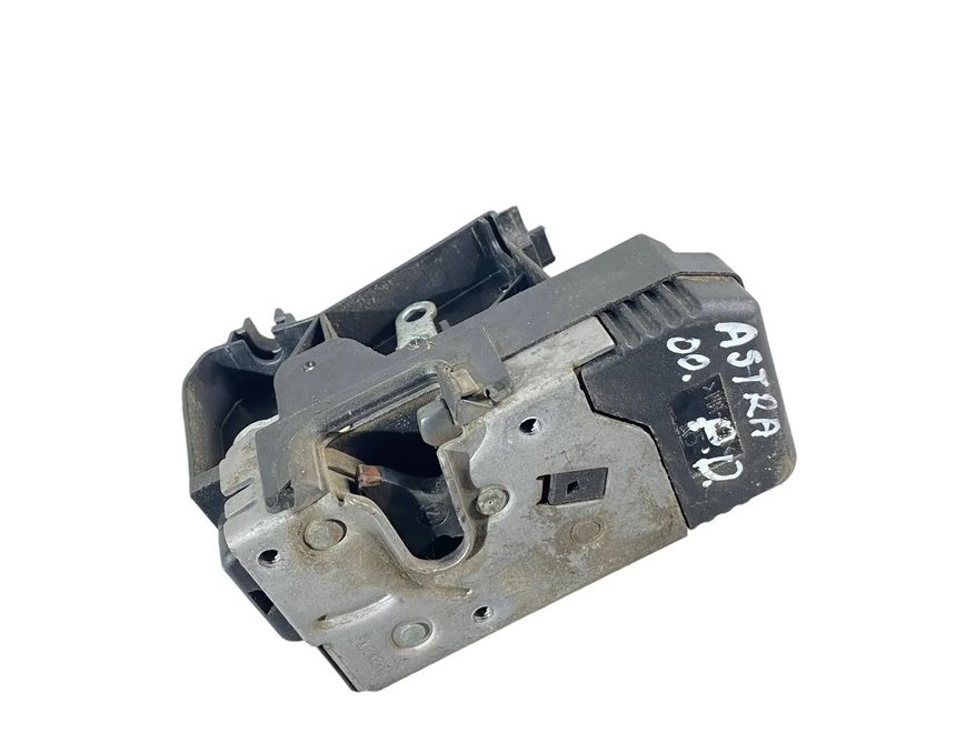 OPEL Astra G (1998-2009) Pravý predný dverový zámok 24414117 28758150