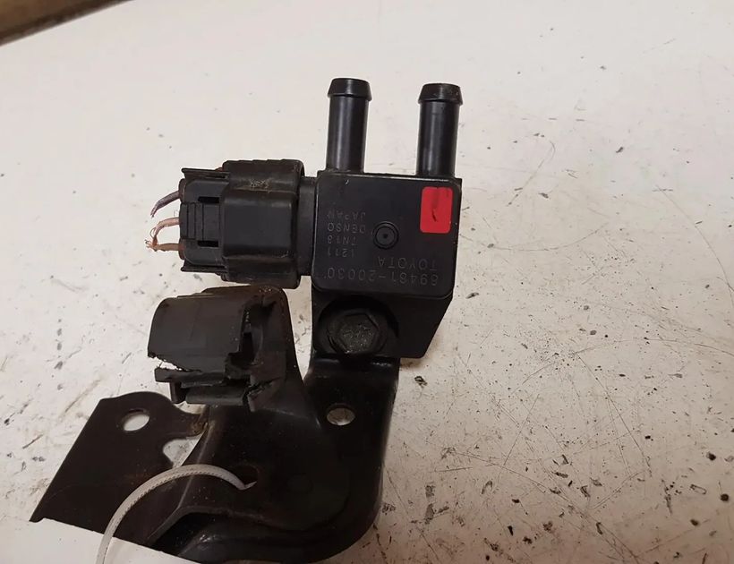 TOYOTA Avensis 3 generation (2009-2020) Датчик давления DPF 8948120030 28765741