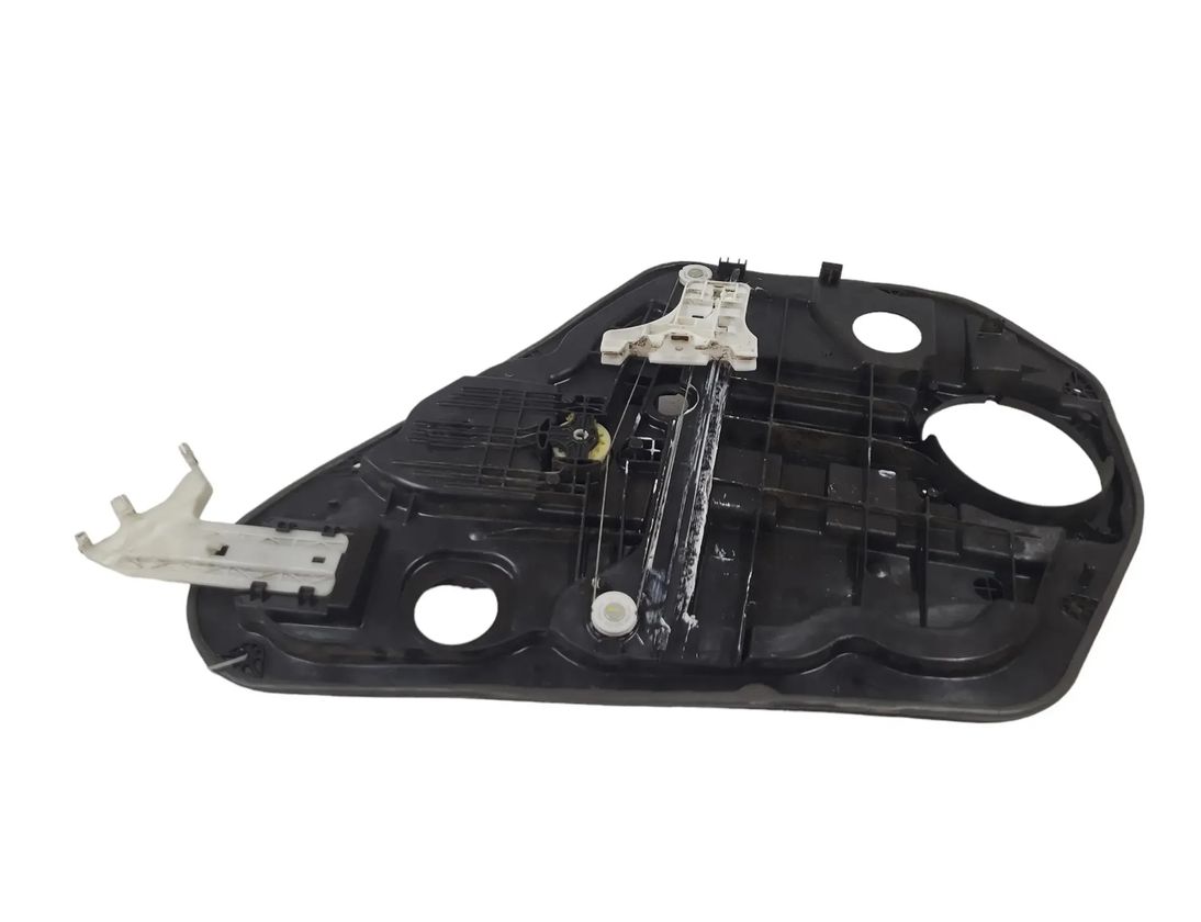 HYUNDAI i40 VF (1 generation) (2011-2020) Zdvíhač pravého zadného dverového okna 824703ZXXX 28787560