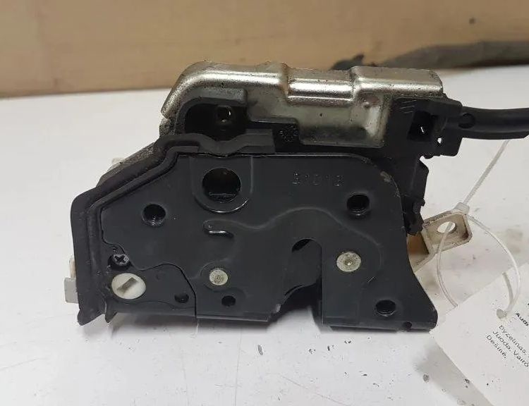 AUDI A3 8V (2012-2020) Front Right Door Lock 8X1837016 30923307