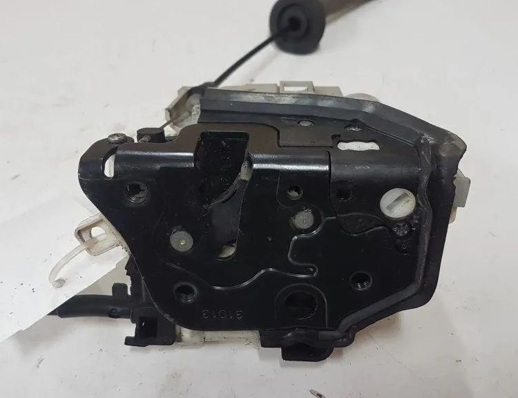 AUDI A3 8V (2012-2020) Front Right Door Lock 8X1837016 30923307