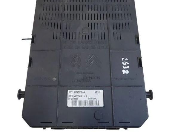 CITROËN C4 Picasso 1 generation (2006-2013) Fuse box 966405908001 32758585