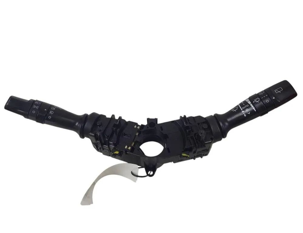 HYUNDAI ix35 1 generation (2009-2015) Stieračový prepínač 3753MA2210 32799838