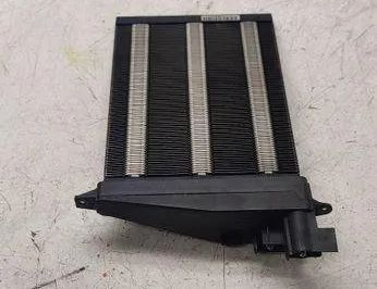 VOLKSWAGEN Passat B7 (2010-2015) Elektrický radiátor na vykurovanie kabíny 1K0963235E 30531361