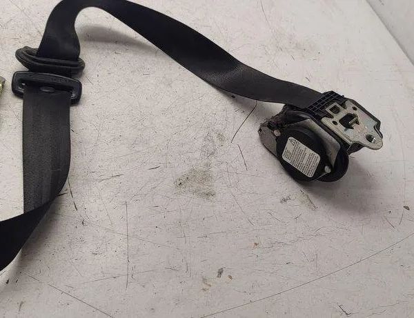 SKODA Octavia 2 generation (2004-2013) Ремень безопасности передний левый 1z0857701A 30534812