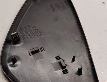 AUDI A4 B7/8E (2004-2008) Ostatné vnútorné časti 8E0857086C 30542373