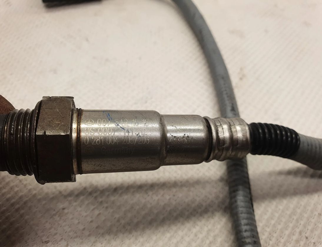 MERCEDES-BENZ C-Class W205/S205/C205 (2014-2023) Lambda kyslíkový senzor 0075121618,0281004205 13836108
