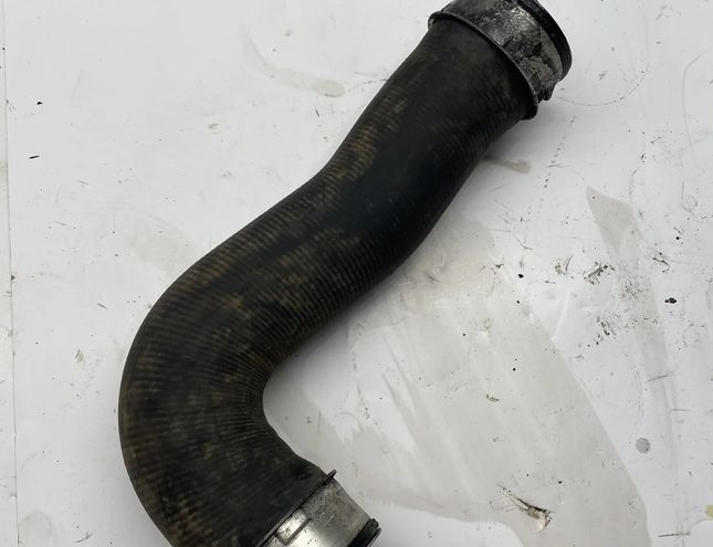 SEAT Toledo 3 generation (2004-2010) шланг радиатора интеркулера 1K0145834 17415994