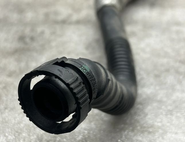 AUDI A6 C7/4G (2010-2020) Другие шланги 27857794