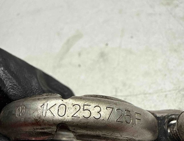 AUDI A6 C7/4G (2010-2020) Spojovacia spona tlmiča 1K0253725F 32631987