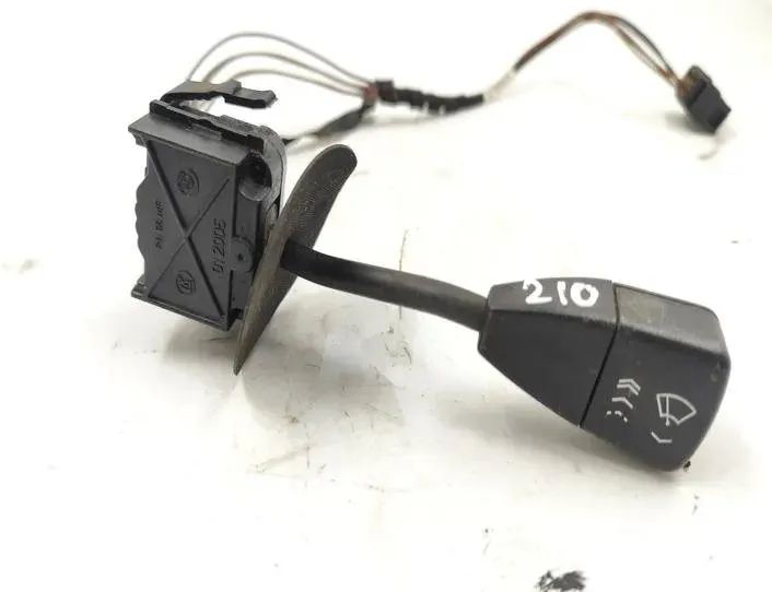 BMW 3 Series E36 (1990-2000) Управление стеклоочистителями 83609153 27175000