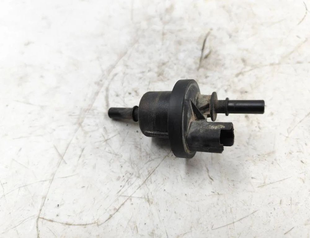 RENAULT Modus 1 generation (2004-2012) Вакуумный клапан 8200024427 31485710