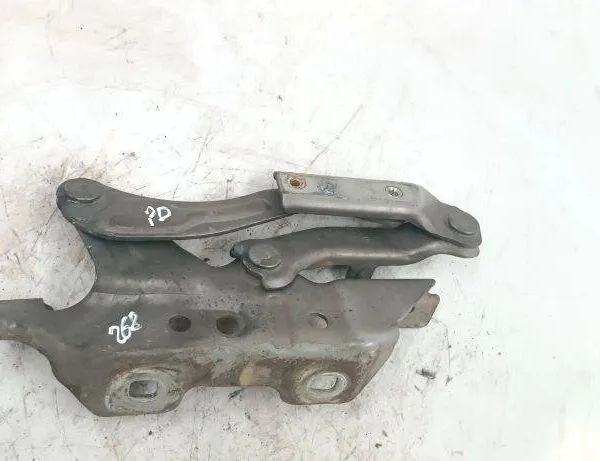 MERCEDES-BENZ A-Class W169 (2004-2012) Pravý predný kapotový pant A1698800228 31489480