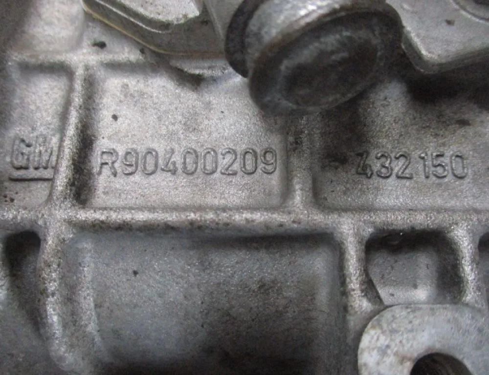 OPEL Corsa C (2000-2006) Gearbox 90400206 21378414