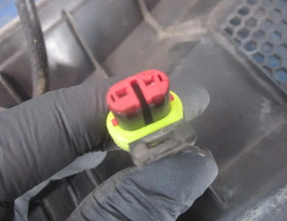 OPEL Vectra C (2002-2005) Panel skrutkovania 09179871 27928653