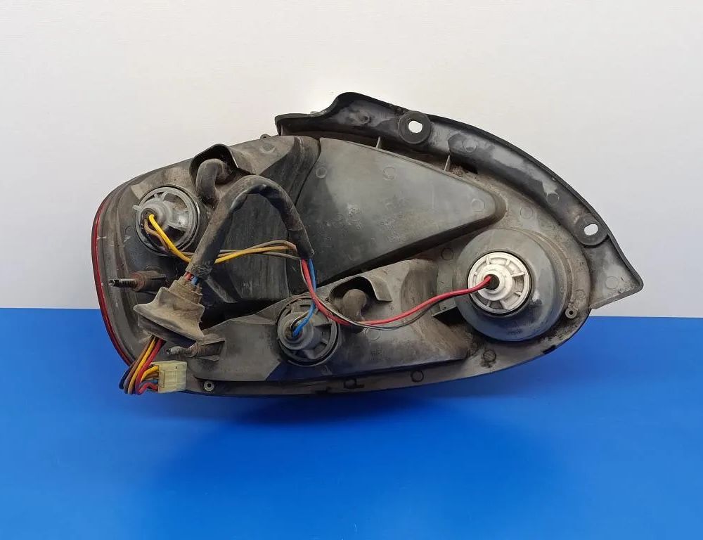 DAEWOO Matiz Pravé zadné svetlo 32991484