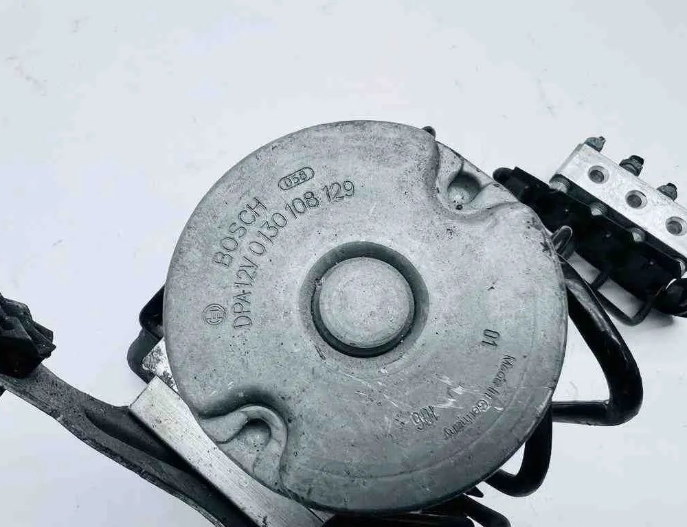 BMW 7 Series F01/F02 (2008-2015) ABS čerpadlo 6851384,6851382 32735322