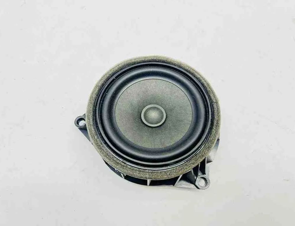 BMW X5 F15 (2013-2018) Ľavý predný dverový reproduktor 9337807,70671,18353410 32736414