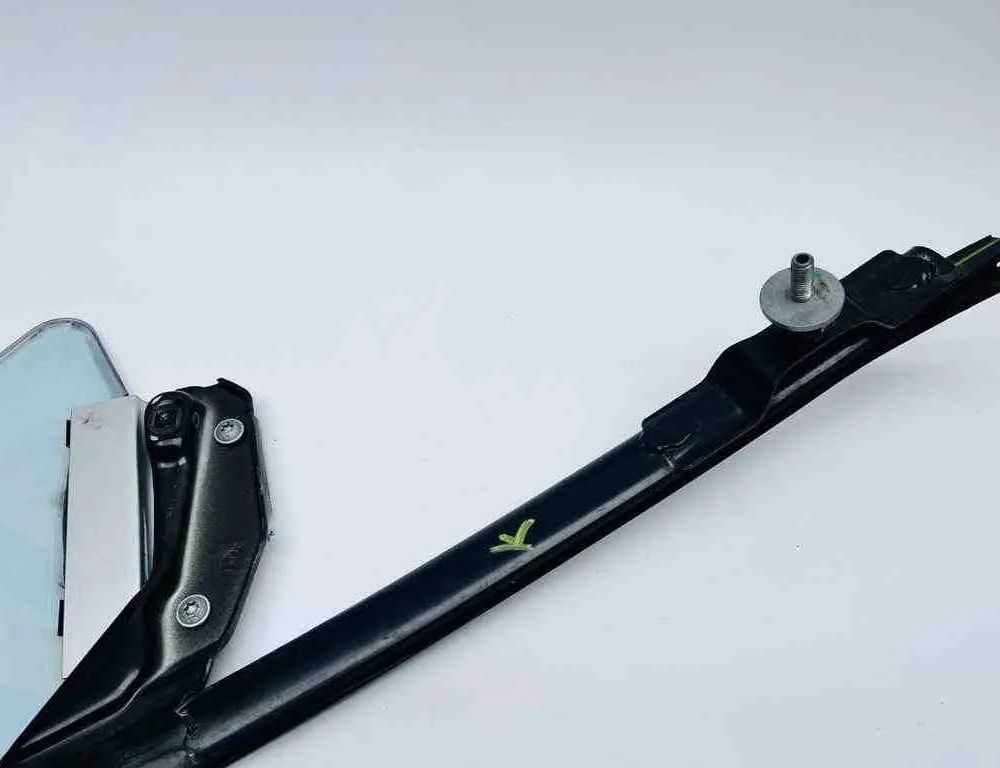 BENTLEY Continental Ľavé predné dvere okno 3W0837411F 32737222