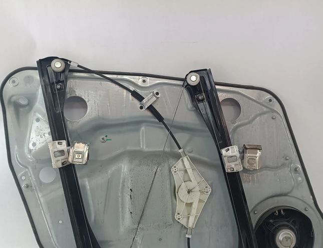 MERCEDES-BENZ M-Class W164 (2005-2011) Regulátor okna pravých predných dverí A1648203002,A2514402009,A1648200485,A2518200842,A1697202635 22762067